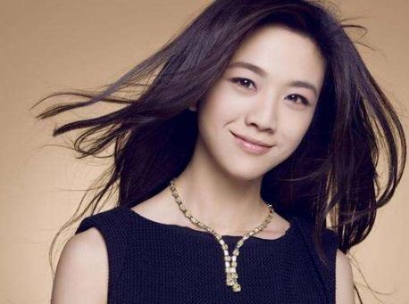 韩国青龙电影奖公布提名名单,汤唯提名最佳女主角!她凭借哪部作品获奖的...