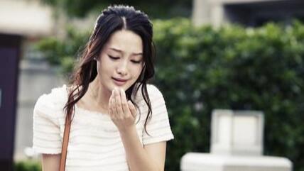 《璀璨人生》:在这部剧中,余玥为什么对余非不好?