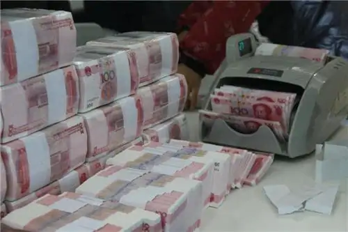 手上有70万资金，想开个小型加工厂，年收入15万至20万，做什么好？